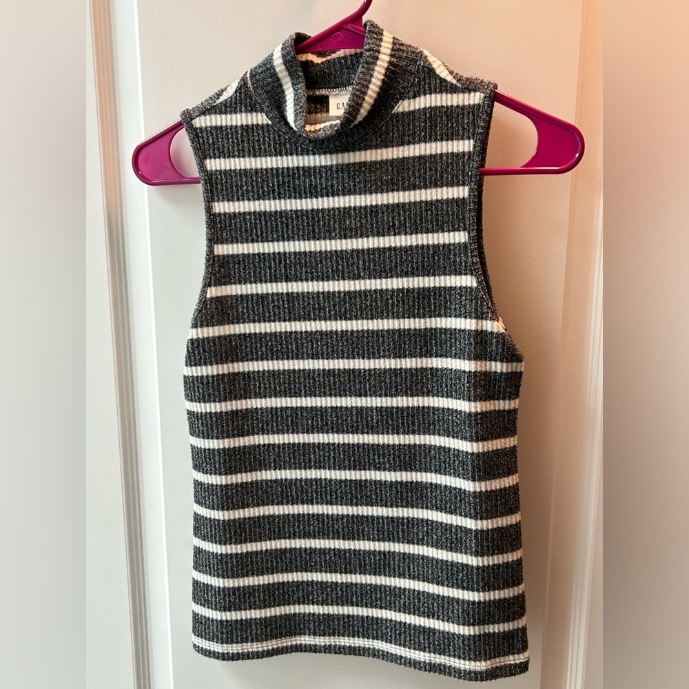 Gap knit tank top